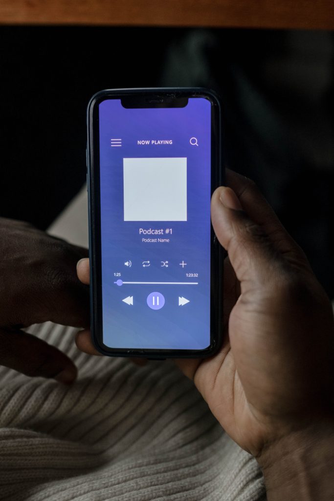podcast wherever - Minor 6 Media